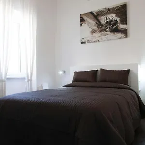  Appartamento Magenta Luxury Coronari 2